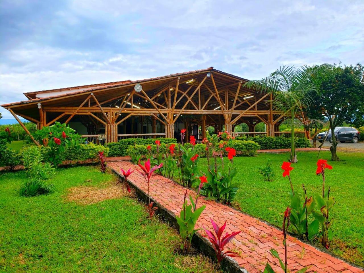 קימבאיה Hotel Campestre Cafe Tropical מראה חיצוני תמונה